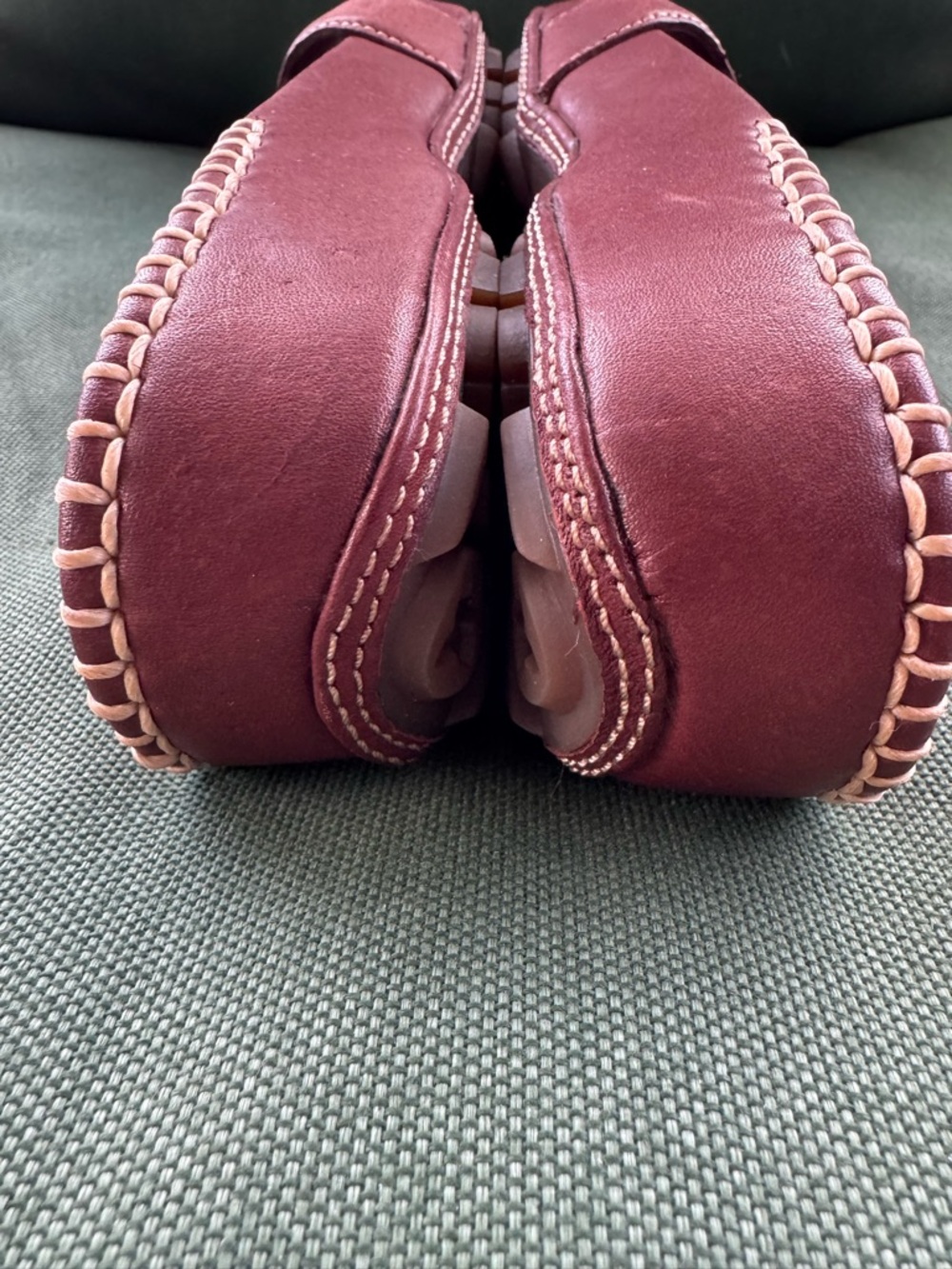 Timberland Women's Burgundy Leather Slide Sandals with Stitched Trim - Picture 6 of 12